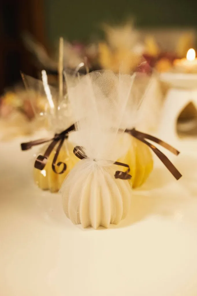 Rebrasta Loptasta Sveća